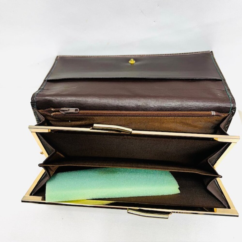 New Beautiful VIVA SPORT Women Wallet Leather burgendy Nova Check Bi-Fold (93 - Picture 8 of 11